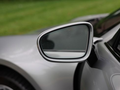 Used 2024 Porsche 911 Carrera w/ Premium Package image 72