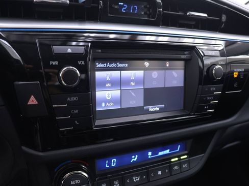 Used 2016 Toyota Corolla S FWD image 8