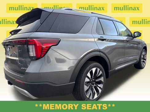 New 2026 Ford Explorer Platinum w/ LUX Leather Package image 16