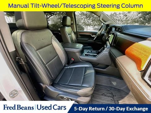 Used 2024 GMC Sierra 3500 Denali w/ Denali Reserve Package AWD/4WD image 36