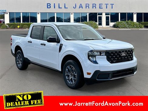 New 2026 Ford Maverick XLT w/ XLT Luxury Package FWD image 1