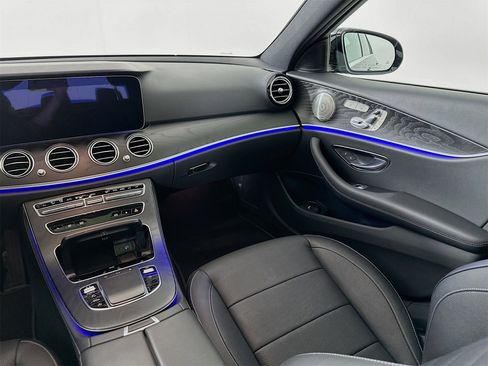 Used 2023 Mercedes-Benz E 450 4MATIC Sedan image 26