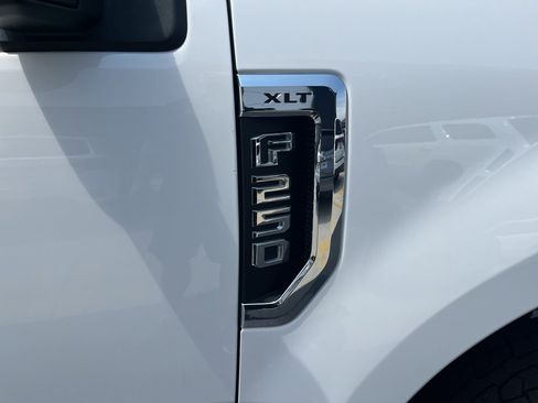 Used 2019 Ford F250 XLT AWD/4WD image 41