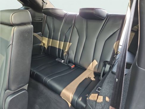 Used 2022 Acura MDX A-Spec image 36