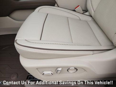 New 2026 GMC Yukon Denali w/ Sun & Power Step Package AWD/4WD image 18