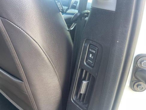 Used 2019 Honda Odyssey Elite image 11