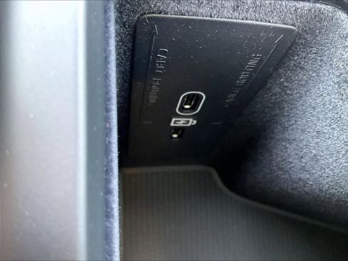 New 2026 Volvo XC60 T8 Plus w/ Protection Package Premier image 23