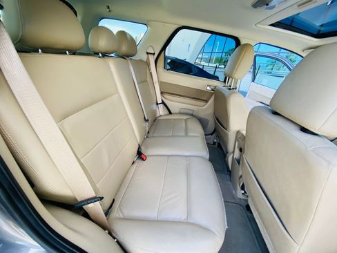 Used 2009 Ford Escape Limited image 24