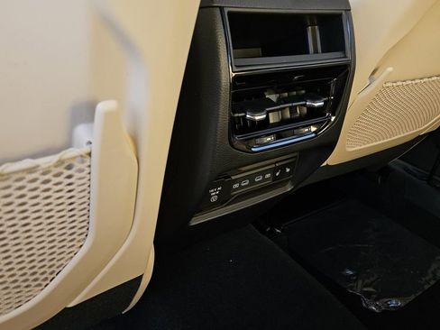 New 2026 Jeep Grand Cherokee Limited AWD/4WD image 13