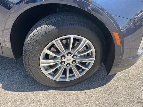 Used 2017 Cadillac XT5 Luxury w/ Driver Awareness Package FWD image 47