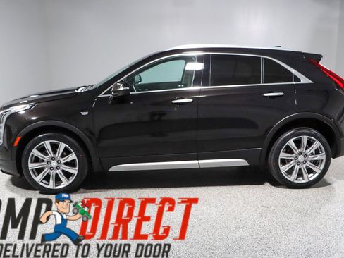 Used 2023 Cadillac XT4 Premium Luxury w/ Cold Weather Package FWD image 10