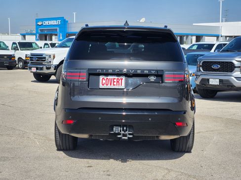 Used 2023 Land Rover Discovery S R-Dynamic AWD/4WD image 6