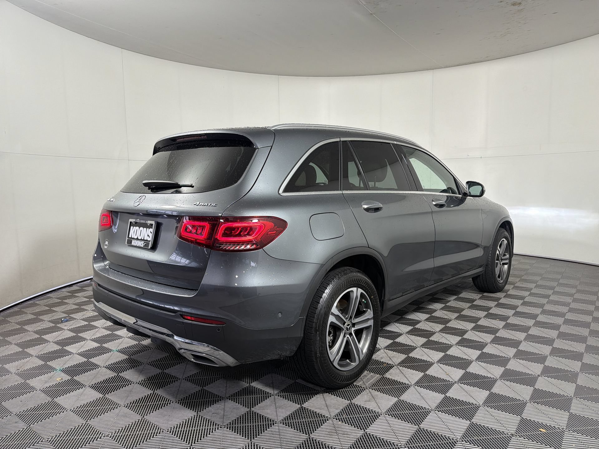 Used 2020 Mercedes-Benz GLC 300 4MATIC image 7
