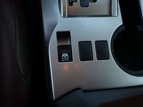 Used 2018 Toyota 4Runner Limited AWD/4WD image 39