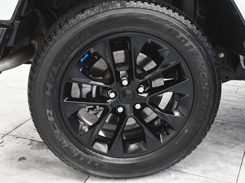 Used 2023 Jeep Wrangler Unlimited Sahara w/ Cold Weather Group image 7