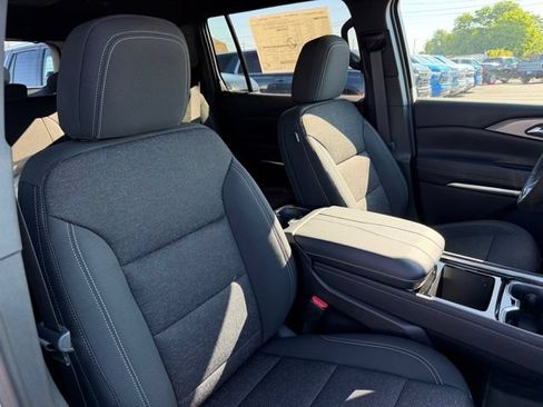 New 2026 Chevrolet Traverse LT w/ Driver Confidence Package FWD image 15