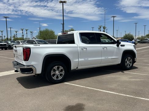 Certified 2025 GMC Sierra 1500 SLT AWD/4WD image 5