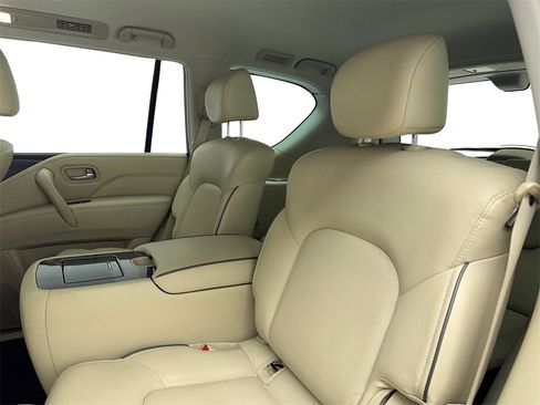 Used 2023 INFINITI QX80 Luxe w/ Cargo Package image 41