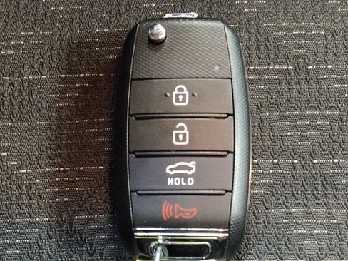 Used 2020 Kia Rio S FWD image 32