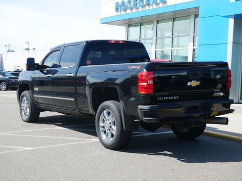 Used 2019 Chevrolet Silverado 2500 High Country w/ Duramax Plus Package AWD/4WD image 3