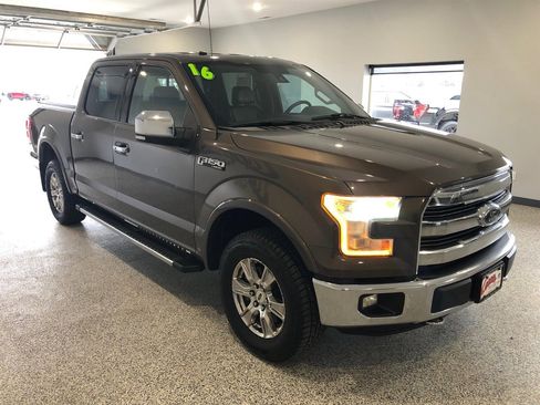Used 2016 Ford F150 Lariat w/ Equipment Group 502A Luxury image 2