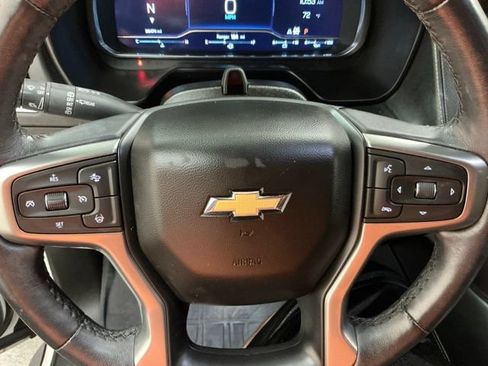 Used 2023 Chevrolet Tahoe Premier w/ Advanced Technology Package AWD/4WD image 32