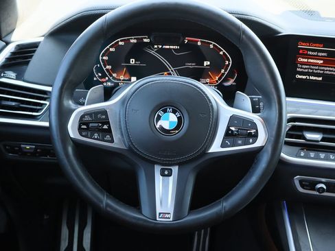 Used 2022 BMW X7 M50i AWD/4WD image 13