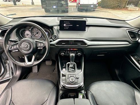 Used 2023 MAZDA CX-9 Touring image 3