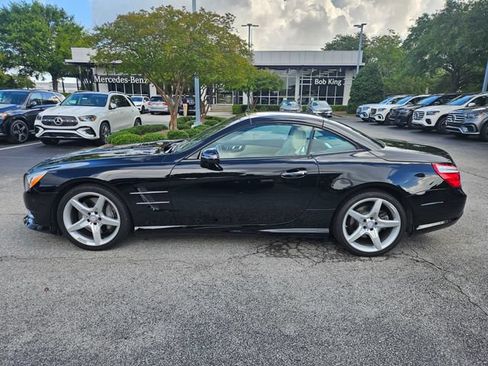 Used 2013 Mercedes-Benz SL 550 image 4