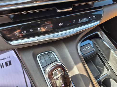 Used 2021 Cadillac Escalade ESV Premium Luxury w/ Driver Assist Tech Package image 22