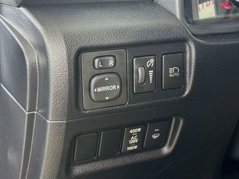 Used 2022 Toyota 4Runner SR5 image 12