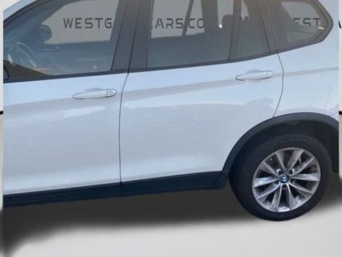 Used 2016 BMW X3 sDrive28i image 14