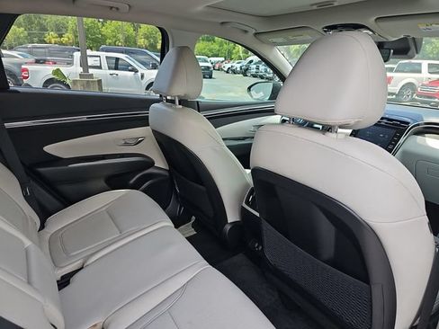 Used 2023 Hyundai Tucson SEL w/ Convenience Package FWD image 11