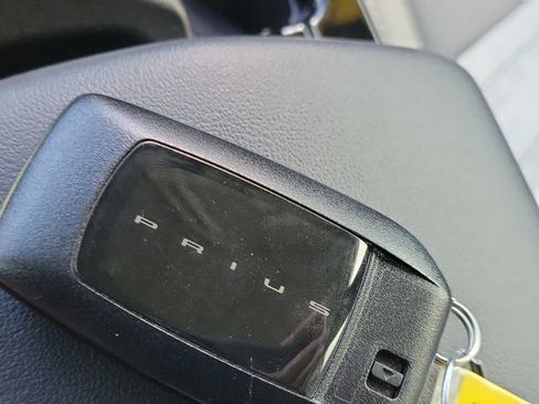 Used 2023 Toyota Prius XLE image 34