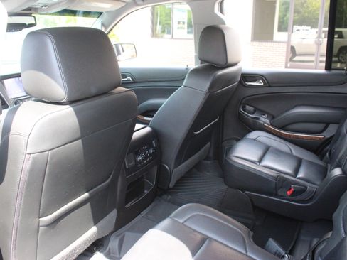 Used 2019 Chevrolet Tahoe Premier RWD image 28