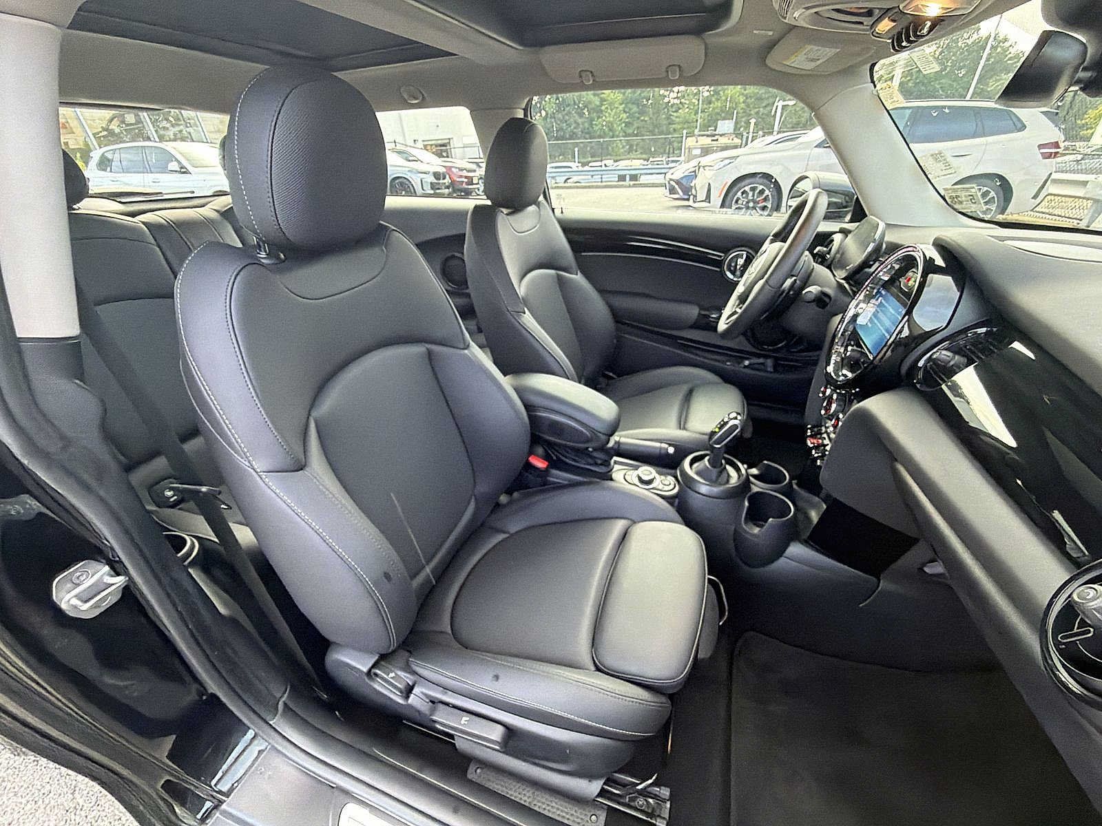 Used 2024 MINI Cooper S FWD image 22