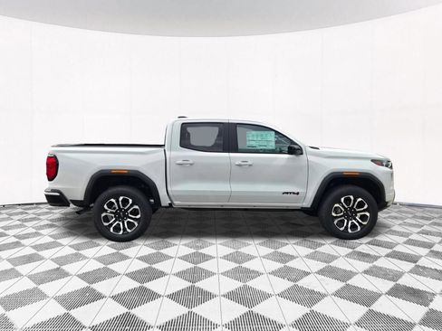 New 2026 GMC Canyon AT4 w/ Technology Plus Package AWD/4WD image 15