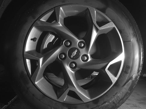Used 2025 Chevrolet Trax LT FWD image 12