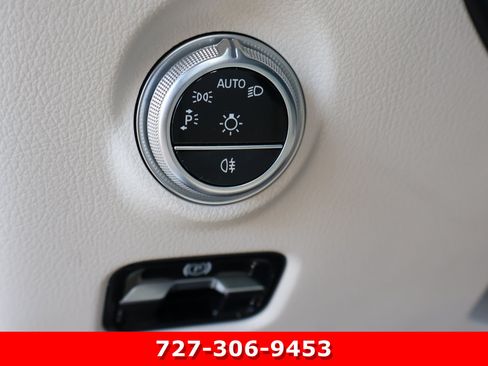 Certified 2022 Mercedes-Benz C 300 Sedan image 23