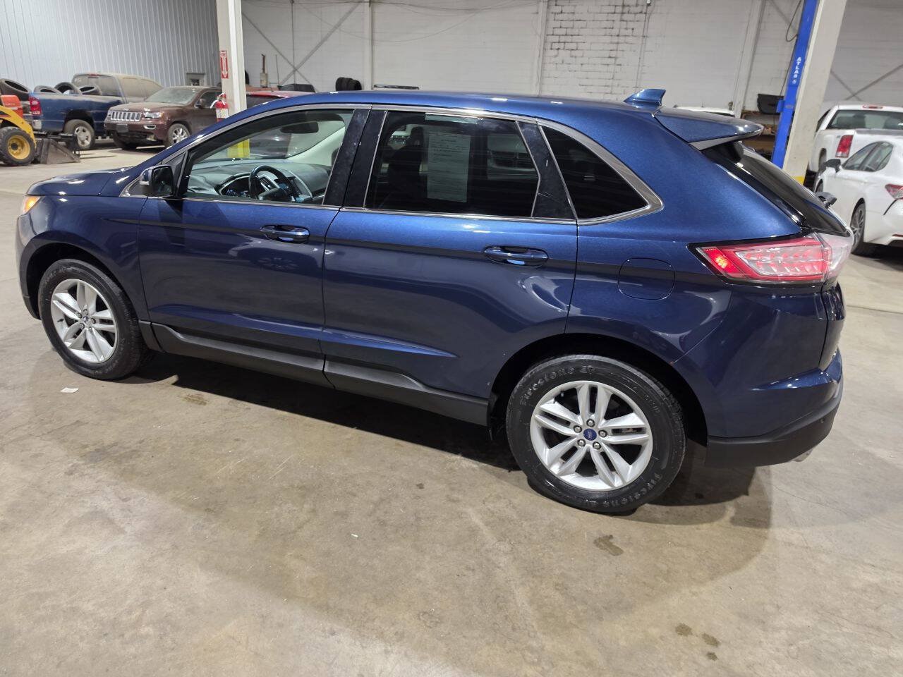 Used 2017 Ford Edge SEL w/ Equipment Group 201A AWD/4WD image 6