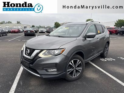 Used 2017 Nissan Rogue SL