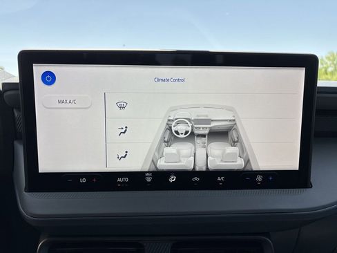 New 2026 Ford Maverick XL FWD image 17
