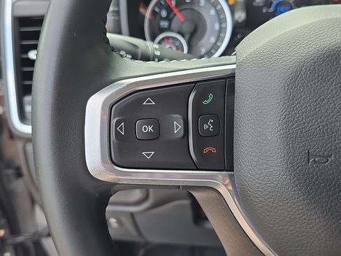 Used 2022 RAM 1500 Laramie AWD/4WD image 30