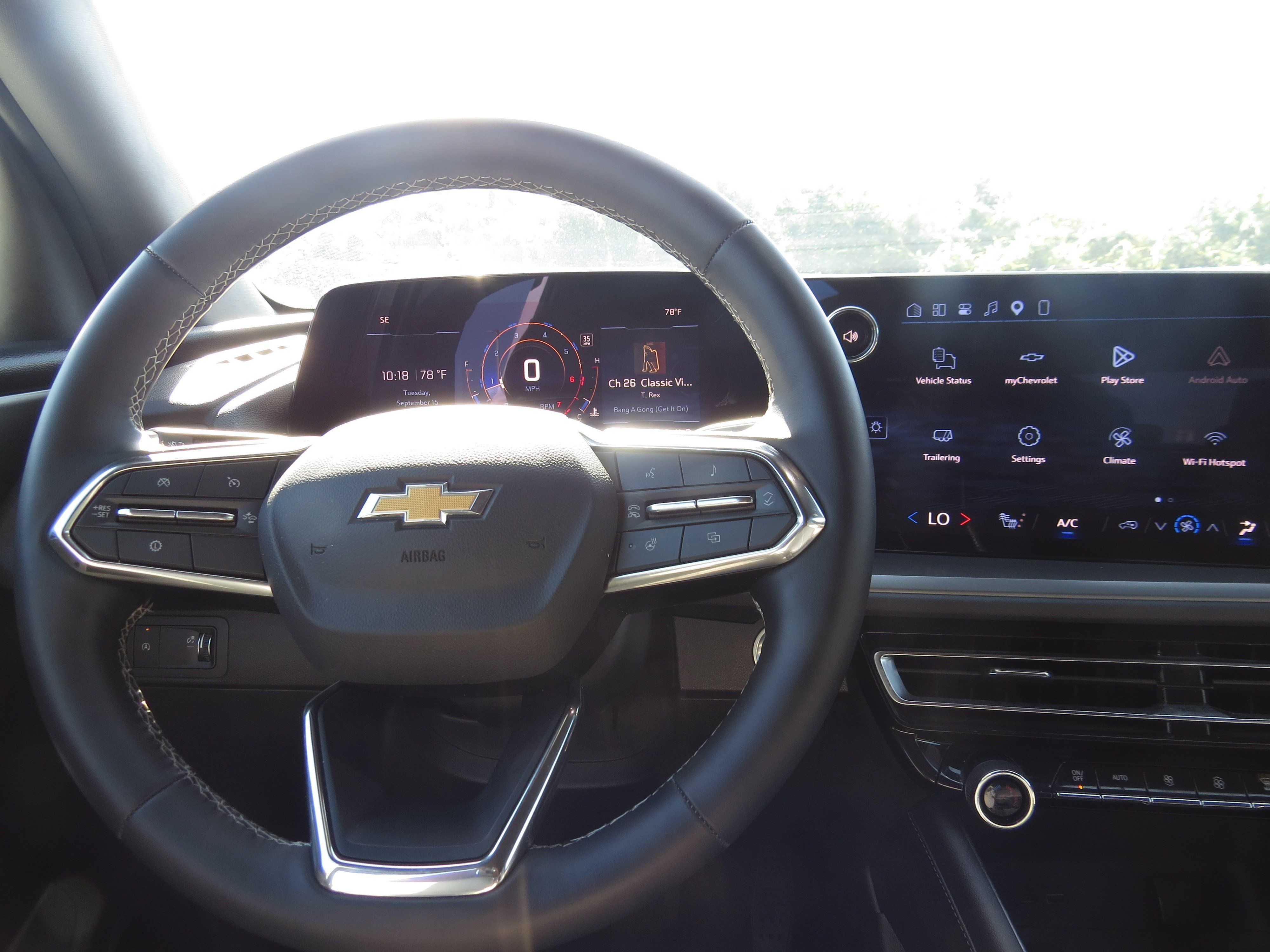 Used 2026 Chevrolet Traverse LT w/ Driver Confidence Package FWD image 22