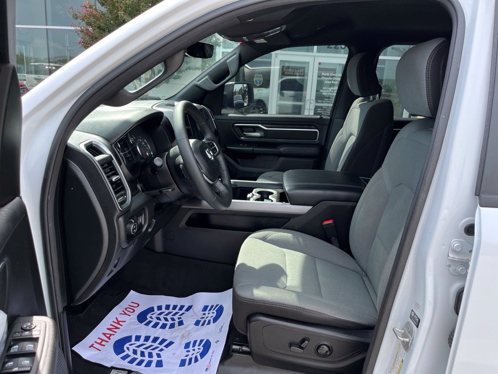 Used 2024 RAM 1500 Big Horn RWD image 4