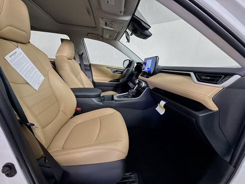 New 2025 Toyota RAV4 XLE Premium image 29