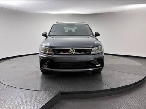 Used 2021 Volkswagen Tiguan SE R-Line FWD image 12