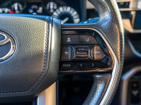 Used 2022 Toyota Tundra SR5 image 18