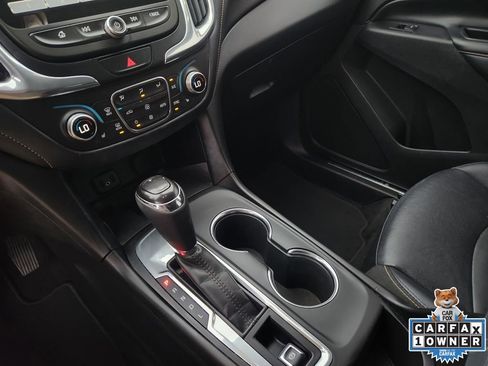 Used 2018 Chevrolet Equinox Premier image 25