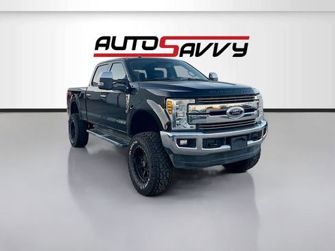 Used 2017 Ford F350 4x4 Crew Cab Super Duty image 1